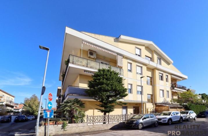 Prodej bytu 3+kk, Via Cerrano, 65015 Montesilvano PE, Itálie, 83 m2