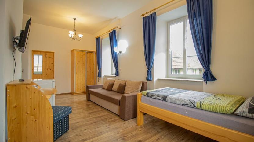 Prodej ubytování, Rabí, 1200 m2