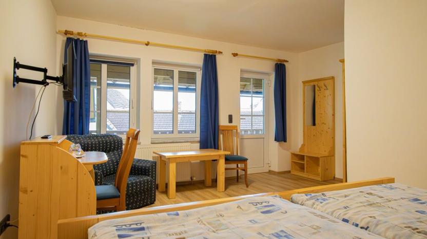 Prodej ubytování, Rabí, 1200 m2