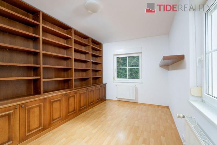 Prodej rodinného domu, Průhonice, Borová, 416 m2