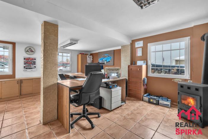 Prodej komerční nemovitosti, Hradec nad Svitavou, 52 m2