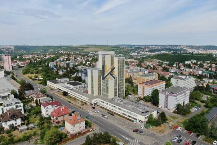 Pronájem obchodního prostoru, Praha - Braník, Zelený pruh, 818 m2