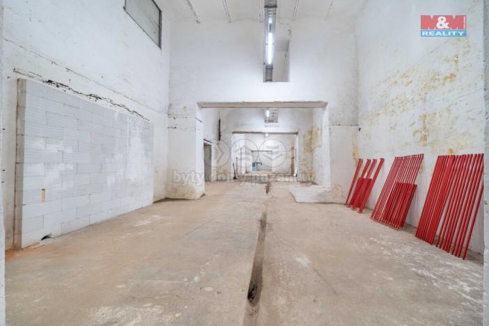 Pronájem výrobních prostor, Štěnovice, Plzeňská, 1366 m2