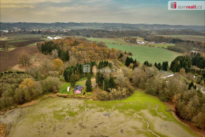 Prodej komerčního pozemku, Chodová Planá, 126960 m2