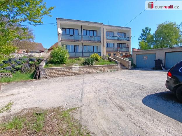 Prodej rodinného domu, Stradonice, 470 m2