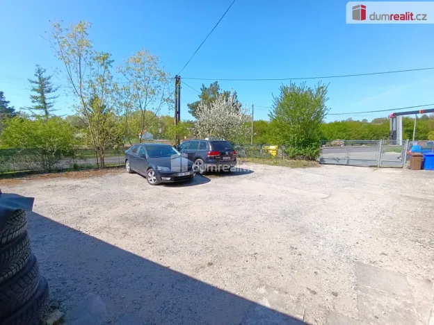 Prodej rodinného domu, Stradonice, 470 m2