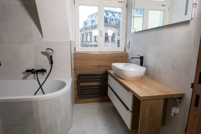 Prodej bytu 4+kk, Liberec, Na Ladech, 103 m2