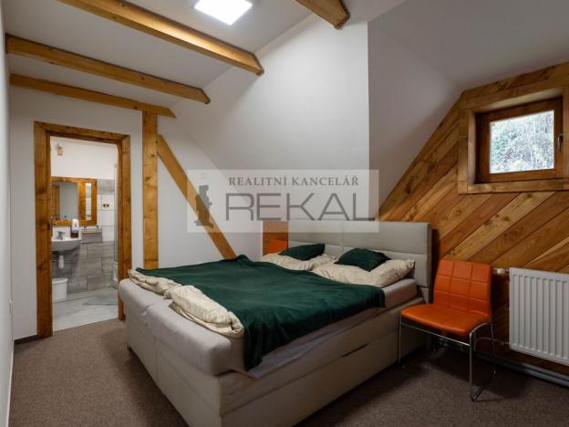 Prodej komerční nemovitosti, Stráž nad Nisou, 900 m2