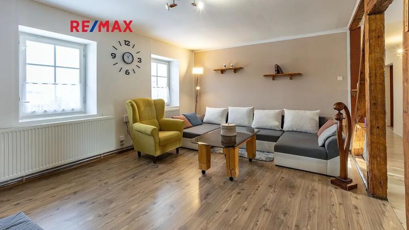 Prodej rodinného domu, Žandov, 296 m2