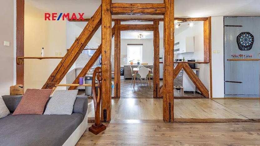 Prodej rodinného domu, Žandov, 296 m2