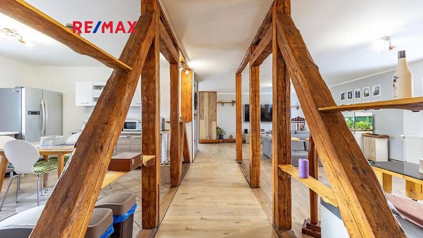 Prodej rodinného domu, Žandov, 296 m2