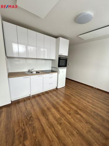 Pronájem bytu 1+kk, Bruntál, Příčná, 26 m2