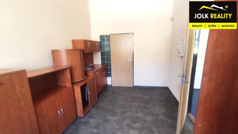 Pronájem kanceláře, Opava, Palhanecká, 250 m2