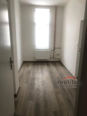 Pronájem kanceláře, Opava, Provaznická, 20 m2