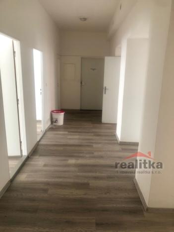 Pronájem kanceláře, Opava, Provaznická, 20 m2