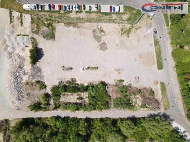 Prodej komerčního pozemku, Mochov, 11529 m2