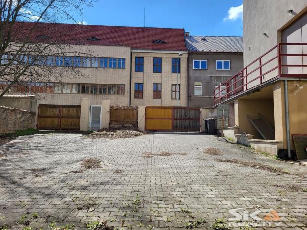 Prodej rodinného domu, Louny, Na Valích, 448 m2