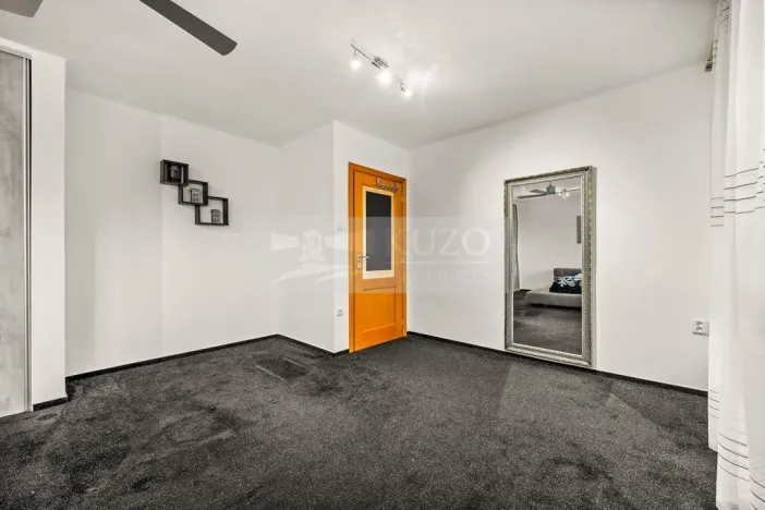 Prodej rodinného domu, Stará Huť, Ke Strži, 230 m2