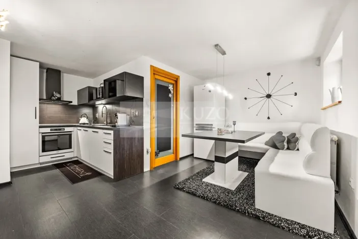 Prodej rodinného domu, Stará Huť, Ke Strži, 230 m2