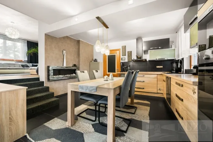 Prodej rodinného domu, Stará Huť, Ke Strži, 230 m2