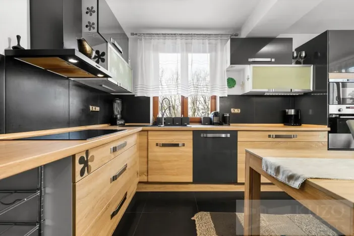 Prodej rodinného domu, Stará Huť, Ke Strži, 230 m2