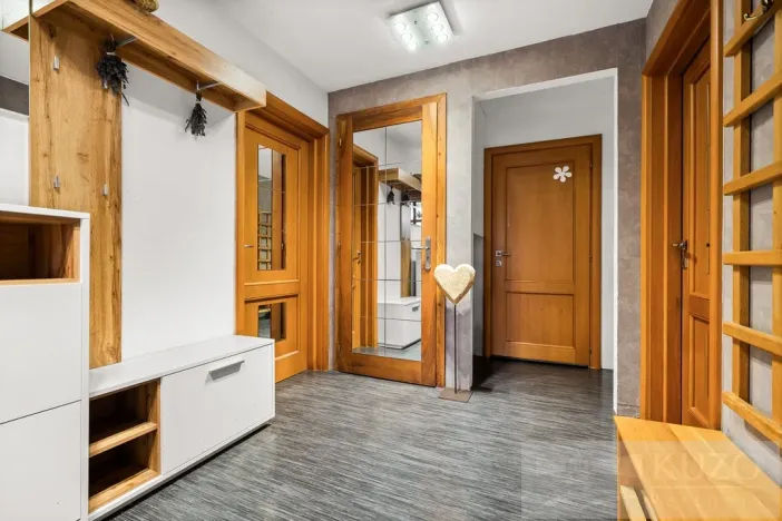 Prodej rodinného domu, Stará Huť, Ke Strži, 230 m2