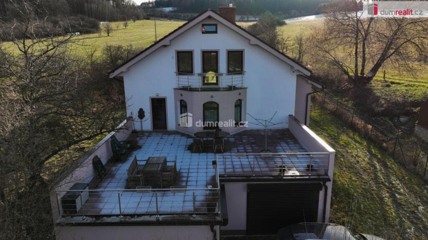 Prodej rodinného domu, Bystřice - Ouběnice, 300 m2