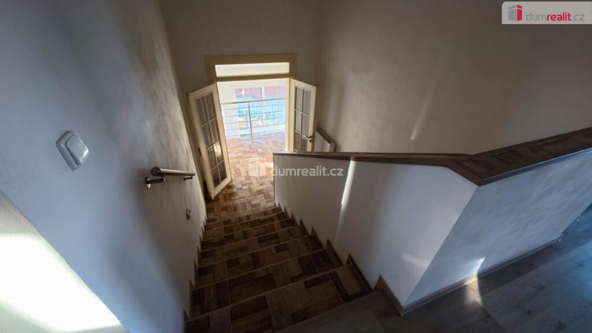 Prodej rodinného domu, Bystřice - Ouběnice, 300 m2