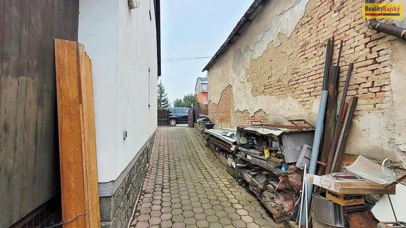 Prodej rodinného domu, Praha - Kolovraty, Za podjezdem, 160 m2