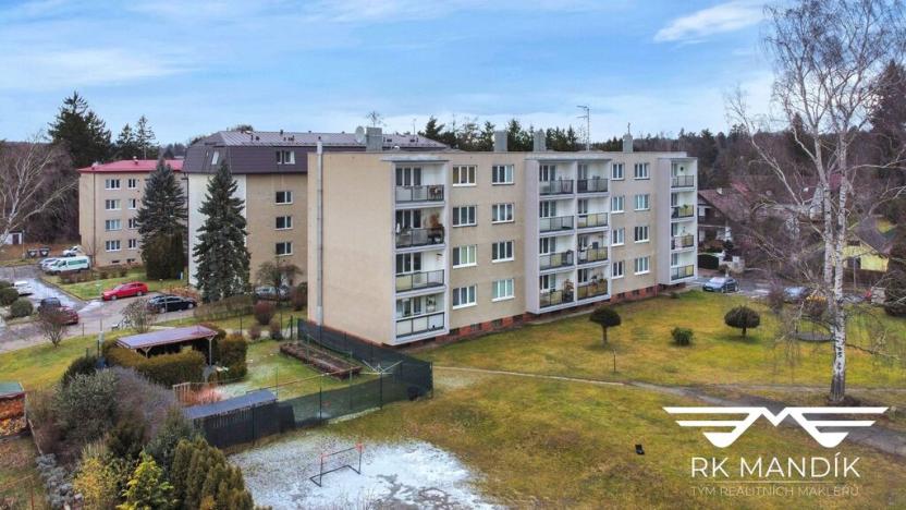 Prodej bytu 3+1, Kamenice, Sídliště I, 76 m2