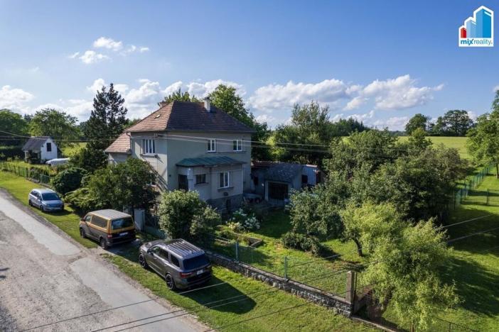 Prodej rodinného domu, Myslív, 868 m2