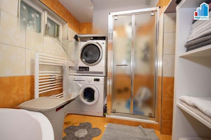 Prodej rodinného domu, Myslív, 868 m2