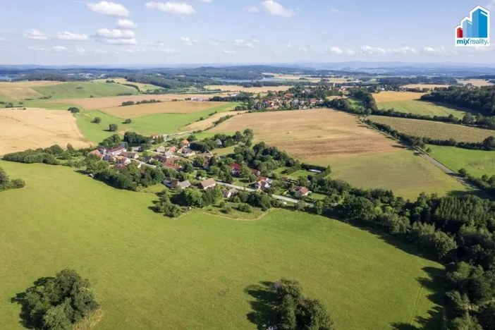 Prodej rodinného domu, Myslív, 868 m2