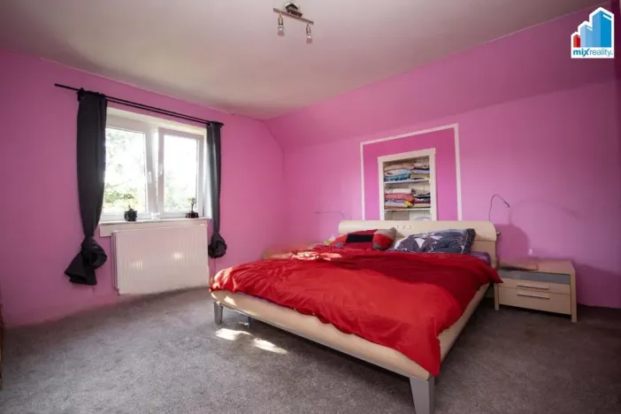 Prodej rodinného domu, Myslív, 868 m2