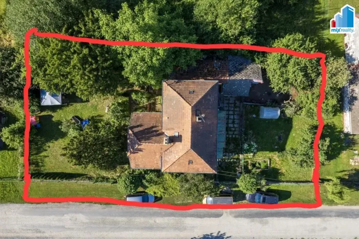 Prodej rodinného domu, Myslív, 868 m2