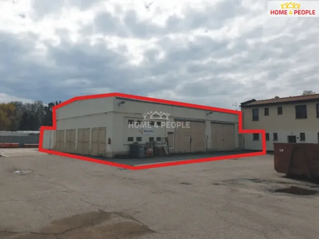 Pronájem výrobních prostor, Benešov, Křižíkova, 322 m2