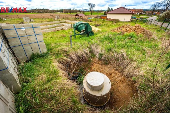 Prodej pozemku pro bydlení, Králova Lhota, 1525 m2