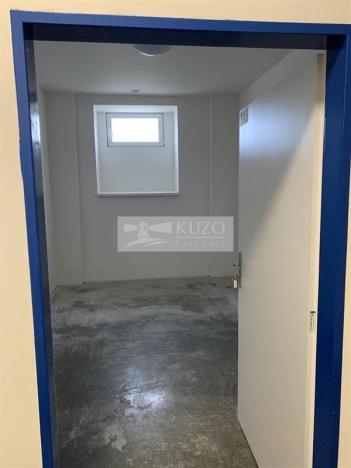 Pronájem skladu, Dobříč, 13 m2