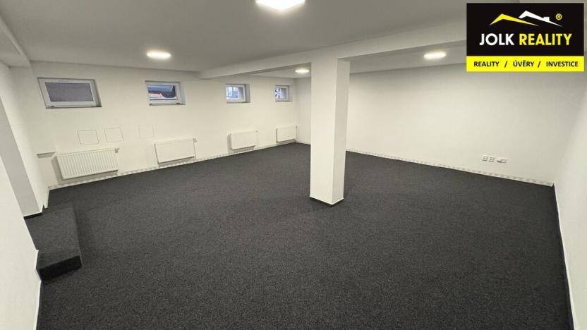 Prodej obchodního prostoru, Opava - Předměstí, Englišova, 130 m2