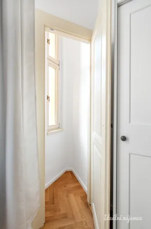 Pronájem bytu 3+kk, Praha - Staré Město, Templová, 68 m2