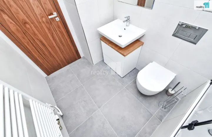 Pronájem bytu 2+kk, Praha - Smíchov, Šiklové, 70 m2