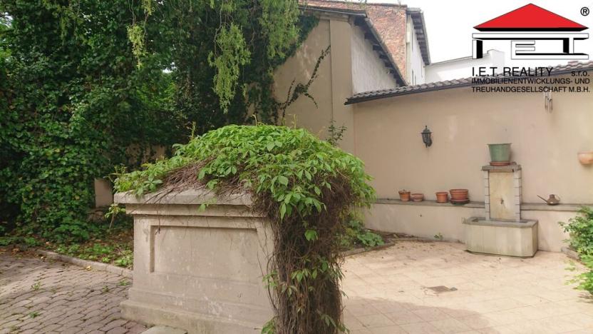 Prodej činžovního domu, Ostrava - Přívoz, Nádražní, 890 m2