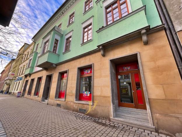 Pronájem obchodního prostoru, Šumperk, Hlavní třída, 215 m2