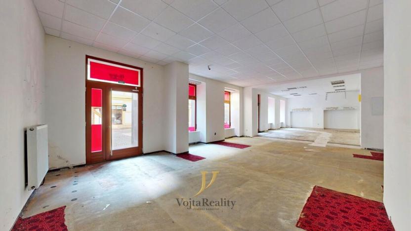 Pronájem obchodního prostoru, Šumperk, Hlavní třída, 215 m2