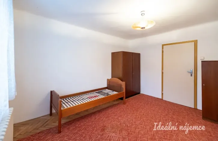 Pronájem bytu 2+1, Praha - Komořany, Krupná, 55 m2