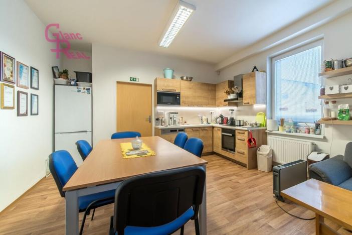 Prodej komerční nemovitosti, Těmice, 2178 m2