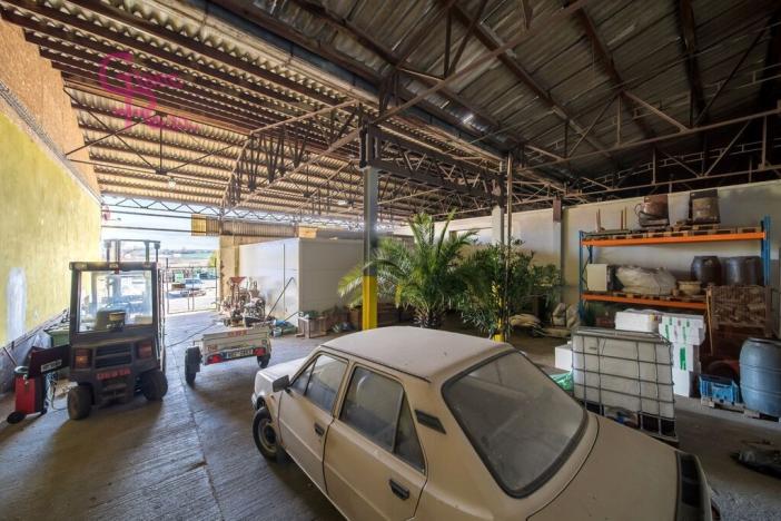 Prodej komerční nemovitosti, Těmice, 2178 m2