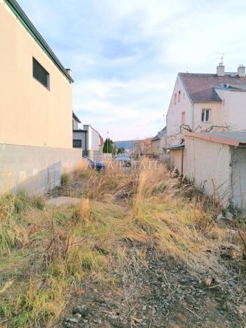 Prodej pozemku pro bydlení, Karlovy Vary, Sopečná, 3736 m2