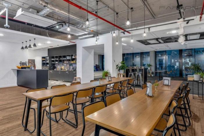 Pronájem kanceláře, Praha - Dejvice, Evropská, 1298 m2