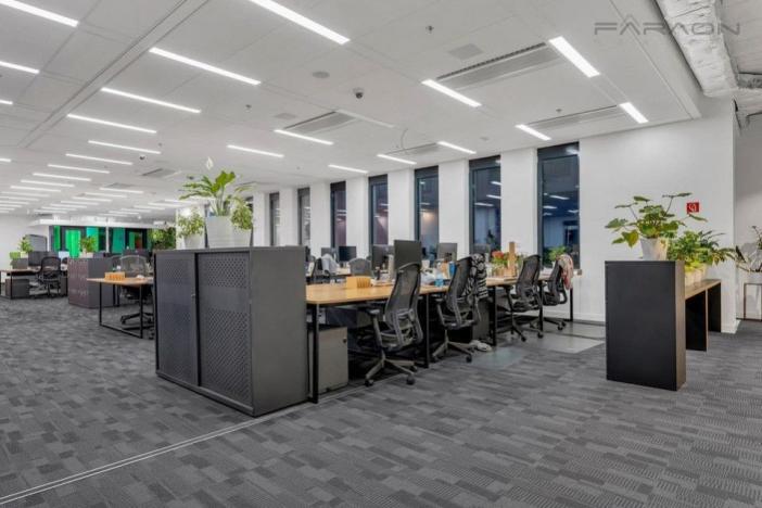 Pronájem kanceláře, Praha - Dejvice, Evropská, 1298 m2